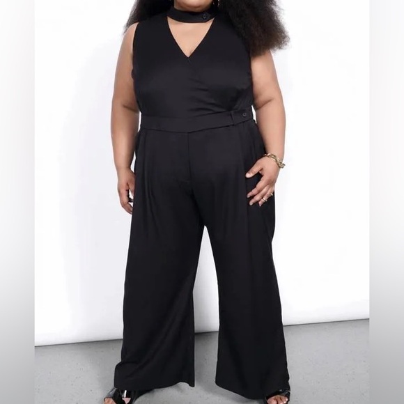 NWT WILDFANG THE EMPOWER HIGH WAISTED V-NECK JUMPSUIT wide leg black size 24W - Picture 1 of 5